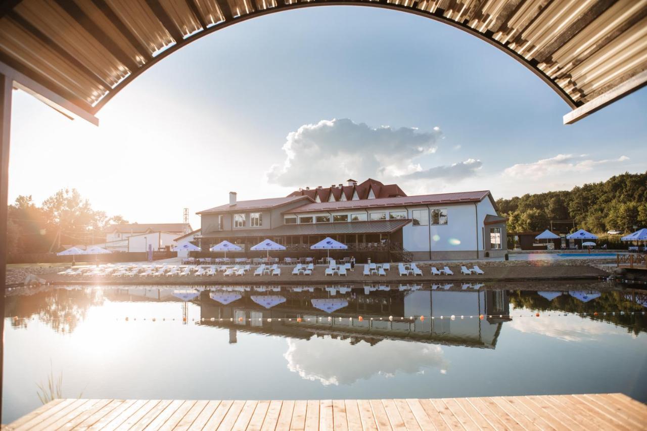 Галицька Корона Otel Lviv Dış mekan fotoğraf